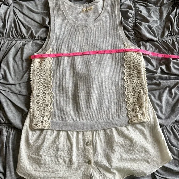 Anthropologie Gray and Cream Lace Trim Tank Top - Picture 9 of 9